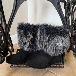 Carvela Suede Faux Fur Ankle Boots Women’s Sole Measurement 9.5”